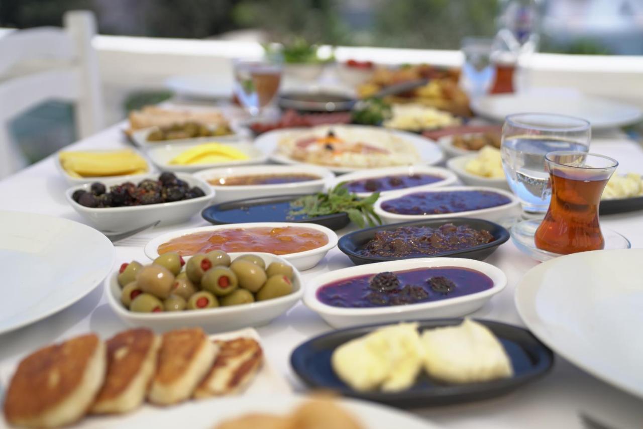 Aspat Hotel Bodrum - Beach&Restaurant Esterno foto